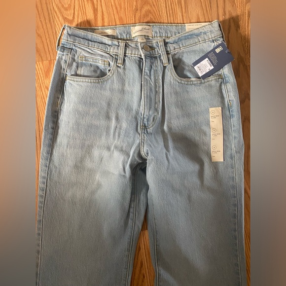 NWT Universal Thread Target High Riae Flare size 8 long - Picture 3 of 5